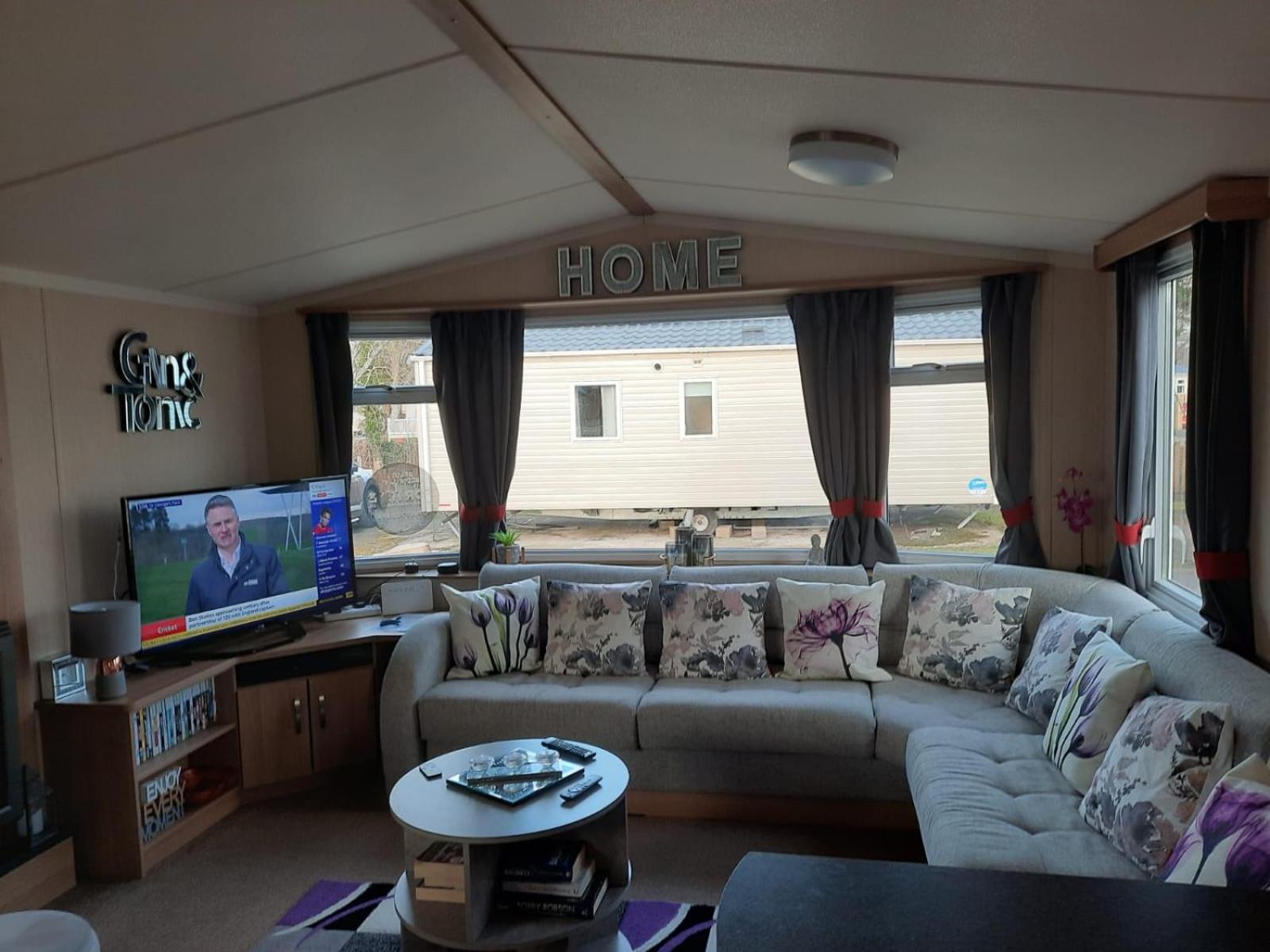 Haggerston Castle 3 Bedroom Deluxe Holiday Home Cheswick  Exterior foto